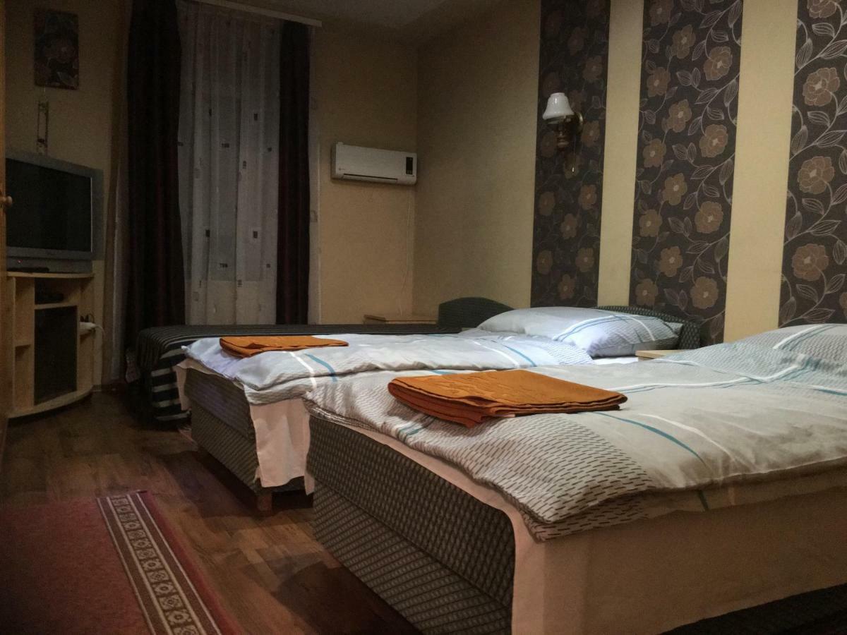 Levendula Apartmanhaz Apartment ชือเมก ภายนอก รูปภาพ